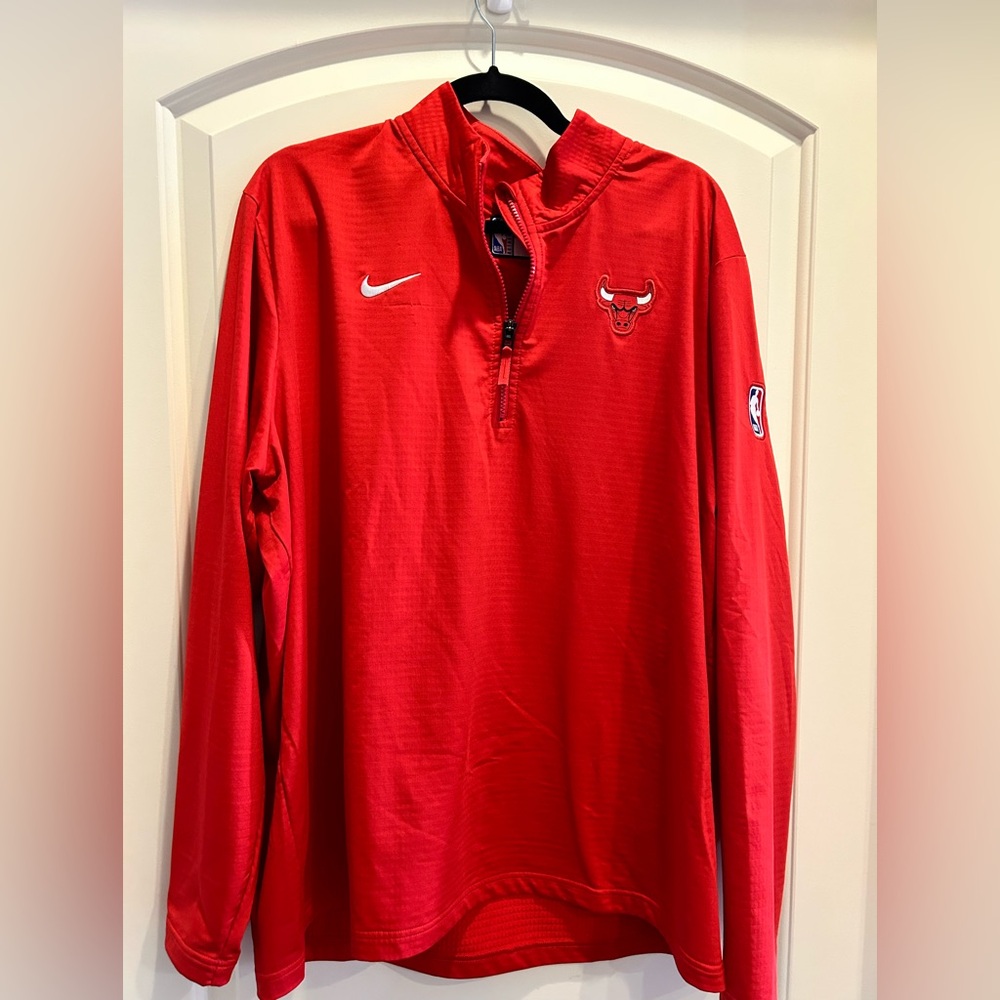 Nike Chicago Bulls Quarter-Zip Pullover – Men’s XXL
